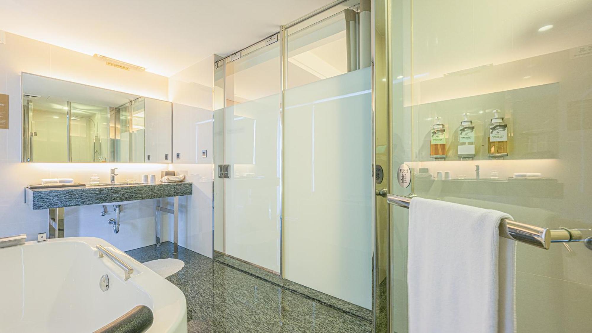 Check Inn Select Taichung Dadun Exteriör bild