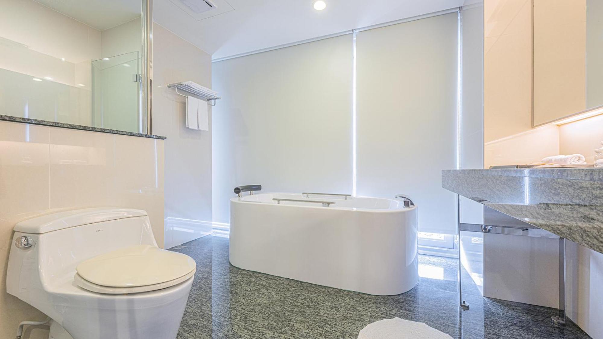 Check Inn Select Taichung Dadun Exteriör bild